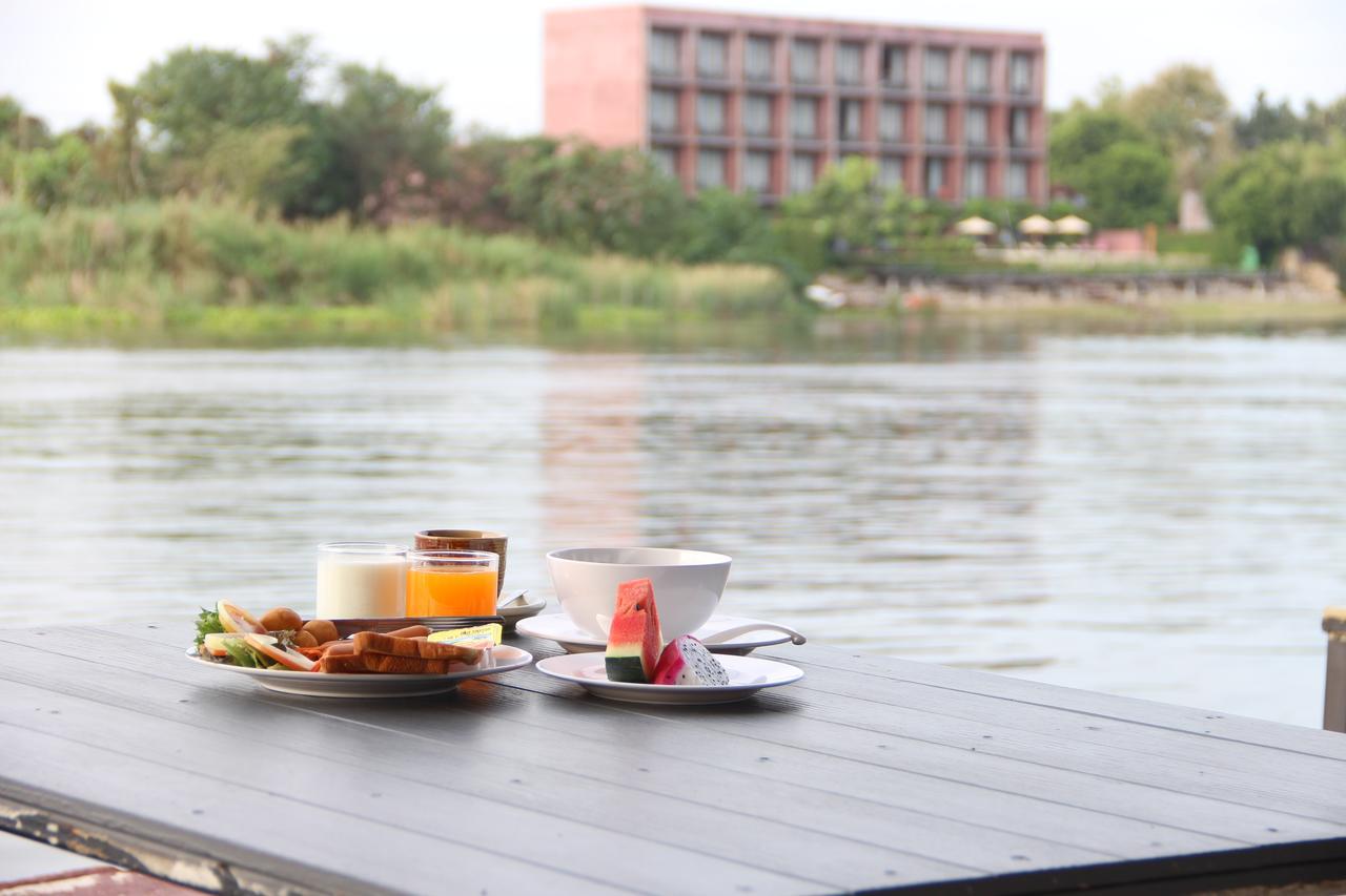 The Riverpool Resort And Spa Kanchanaburi Exterior photo