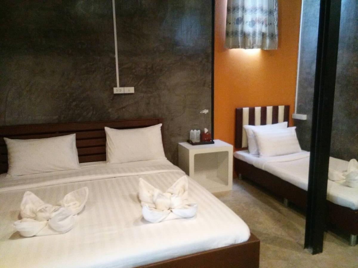 The Riverpool Resort And Spa Kanchanaburi Exterior photo
